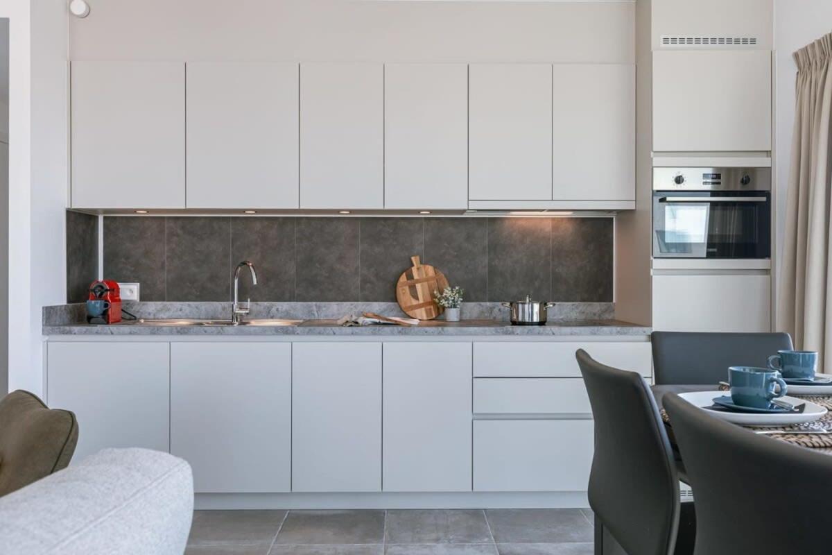 Huswell - Bright Apartment With Seaview ブレーデネ エクステリア 写真