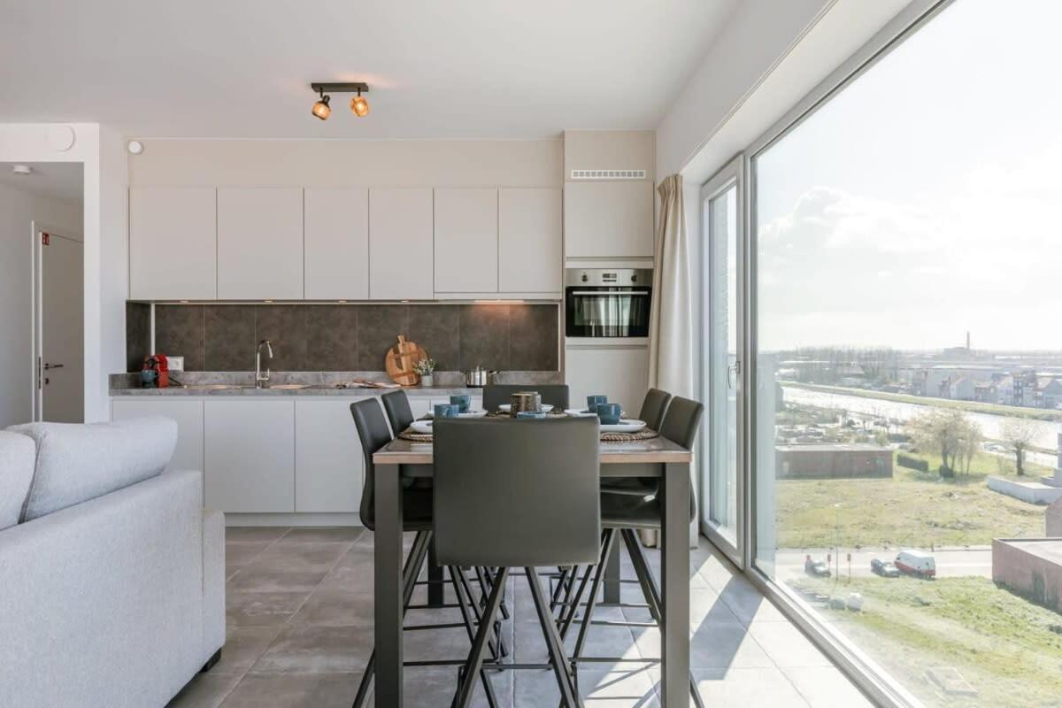 Huswell - Bright Apartment With Seaview ブレーデネ エクステリア 写真